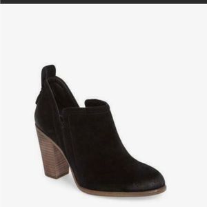 Vince Camuto Black Francia Bootie